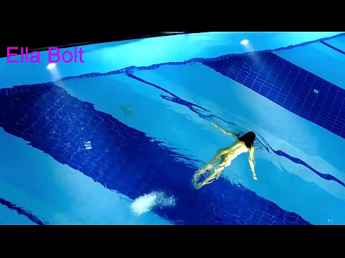 ❤️ Non posso smettere di guardare, giovane bionda catturata nuotare nuda nella piscina del resort ELLA BOLT ❤❌ Video di sesso di qualitàal it.libporno.ru ❌️