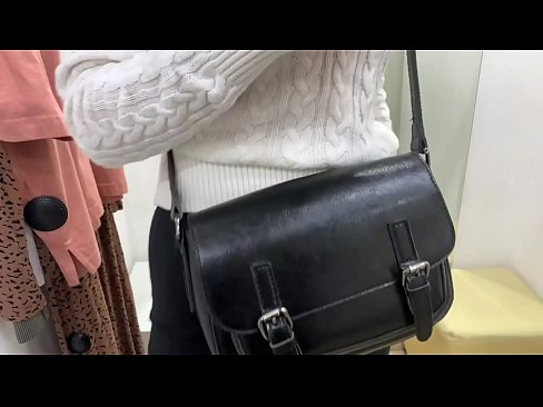 ❤️ Masturbazione pubblica della giovane cagna FeralBerry con un dildo nel camerino ❤❌ Video di sesso di qualitàal it.libporno.ru ❌️